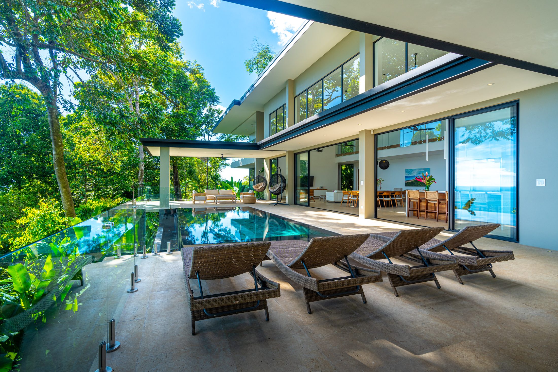 Pool terrace and ocean